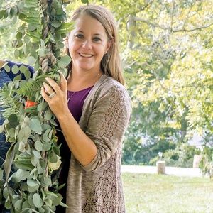 Meet your Posher, Nicky